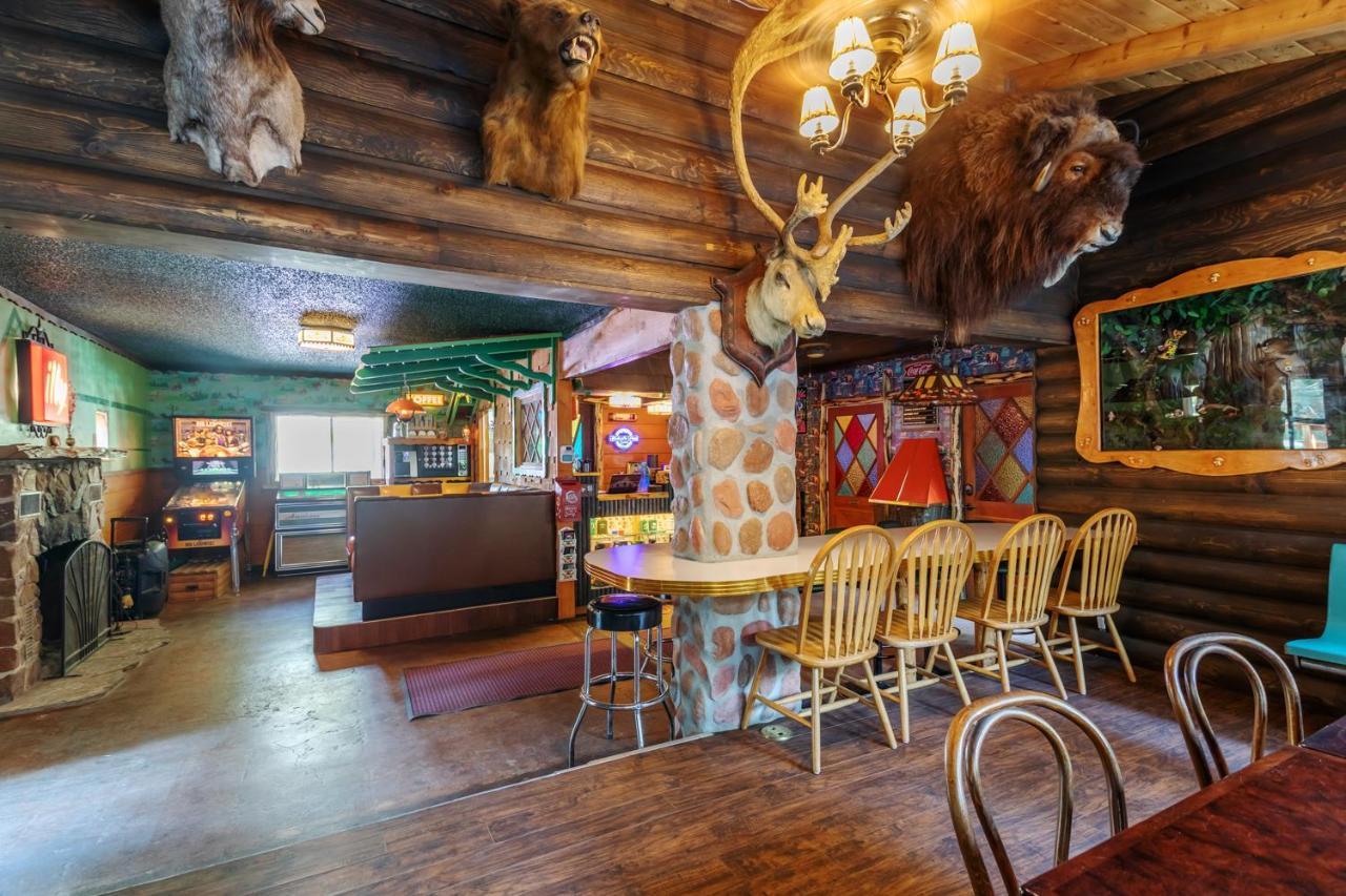 Hicksville Pines Chalets & Motel Idyllwild Luaran gambar