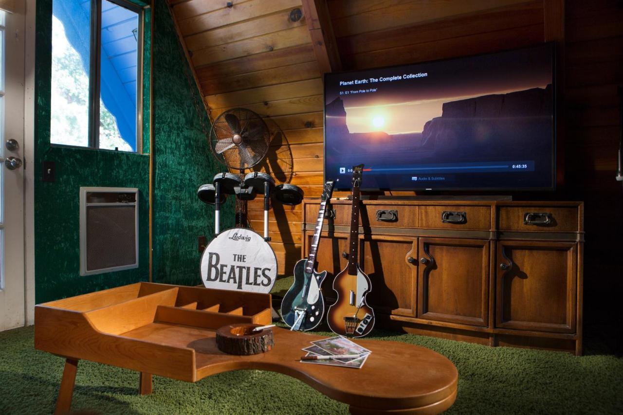 Hicksville Pines Chalets & Motel Idyllwild Luaran gambar