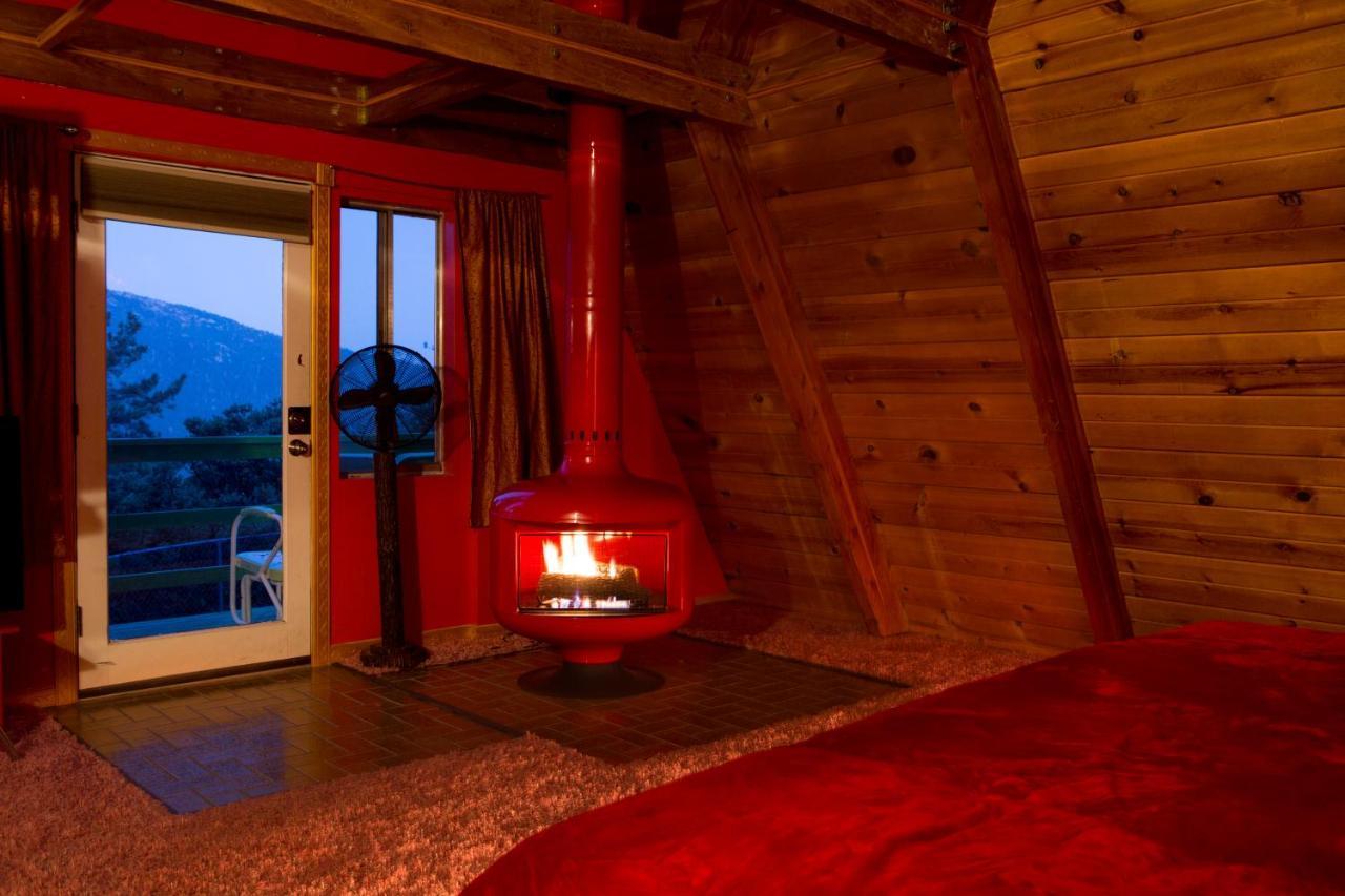Hicksville Pines Chalets & Motel Idyllwild Luaran gambar