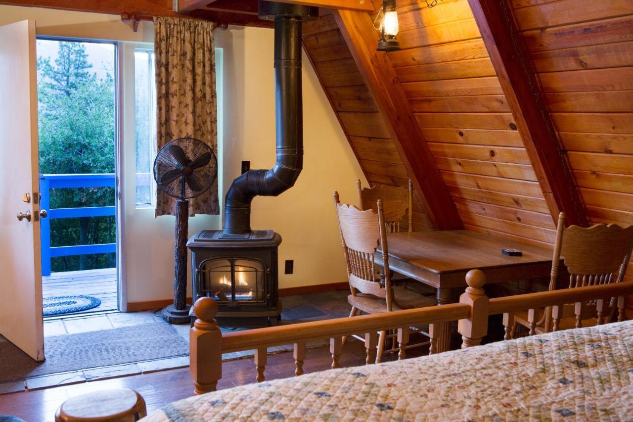 Hicksville Pines Chalets & Motel Idyllwild Luaran gambar