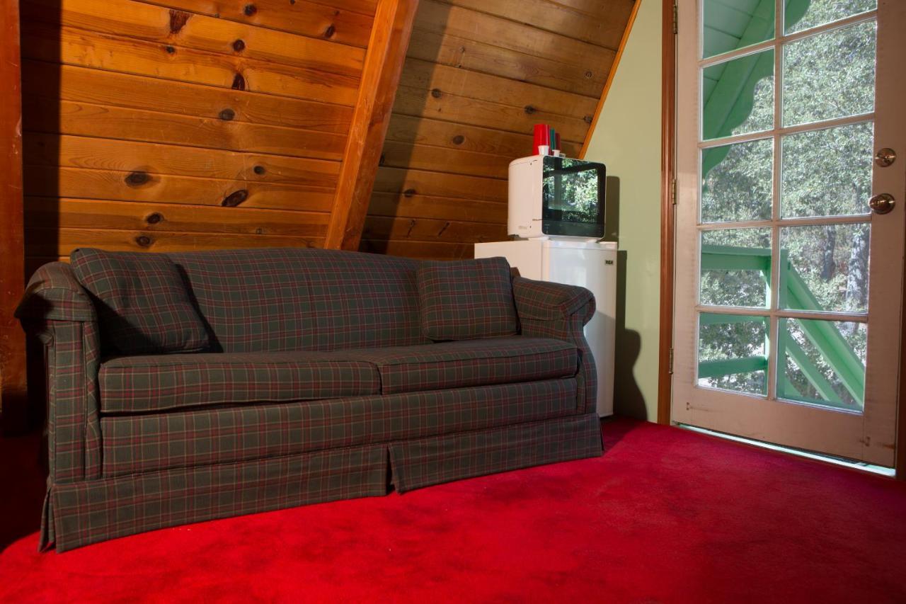 Hicksville Pines Chalets & Motel Idyllwild Luaran gambar